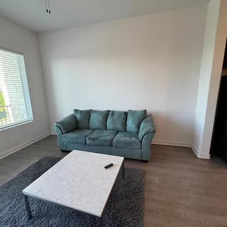 Cozy Apartment In Leander